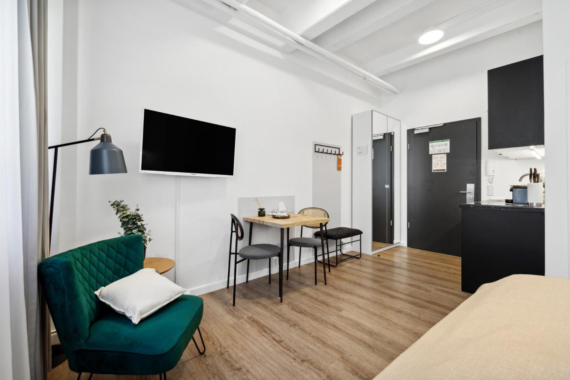 Limehome Munich Fritz-Erler Str Εξωτερικό φωτογραφία