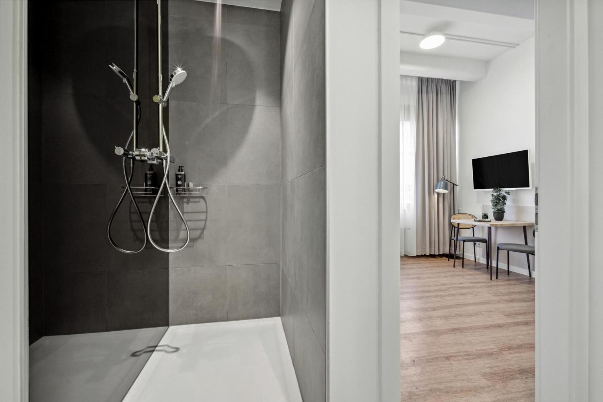Limehome Munich Fritz-Erler Str Δωμάτιο φωτογραφία