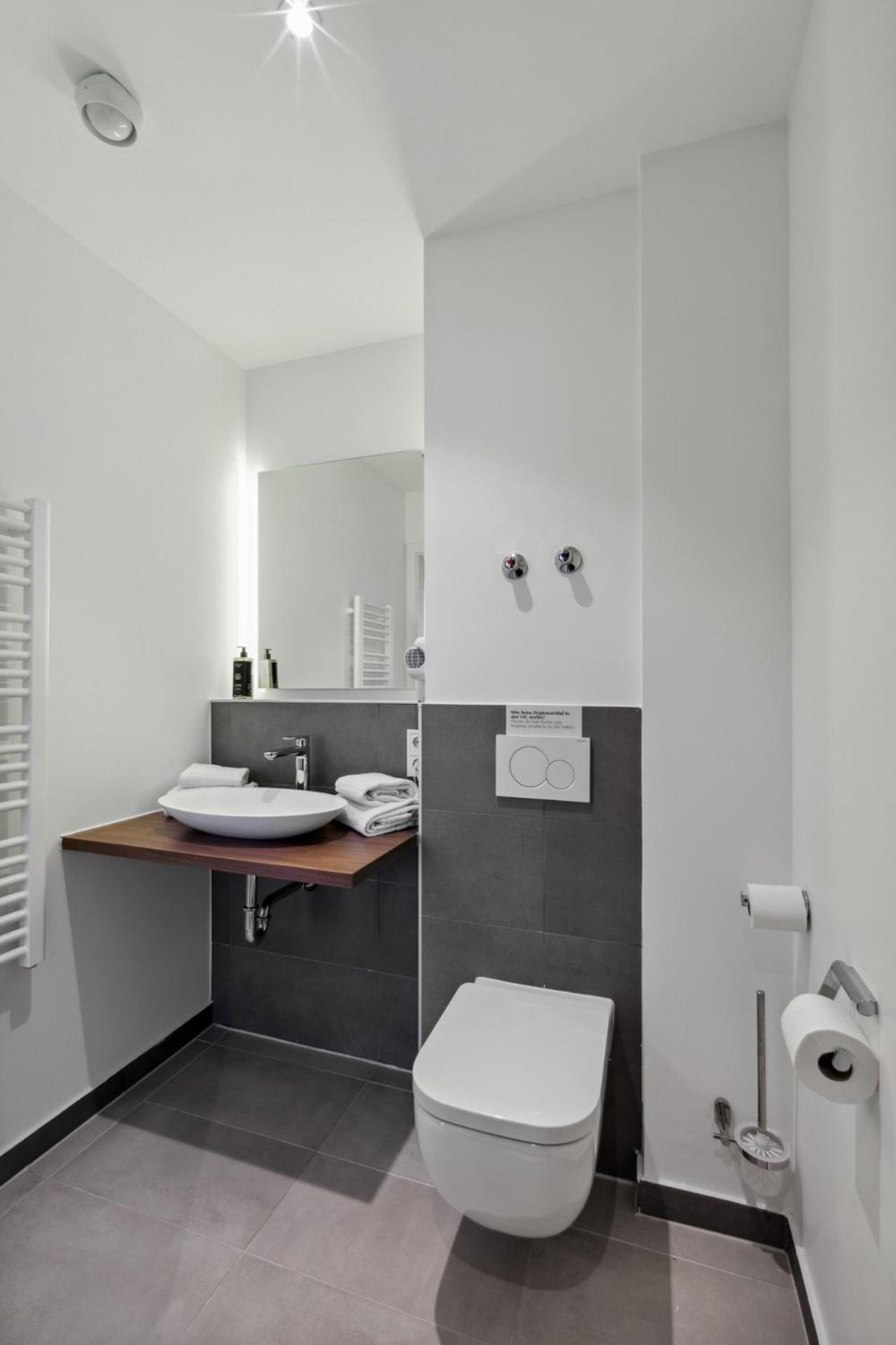 Limehome Munich Fritz-Erler Str Δωμάτιο φωτογραφία