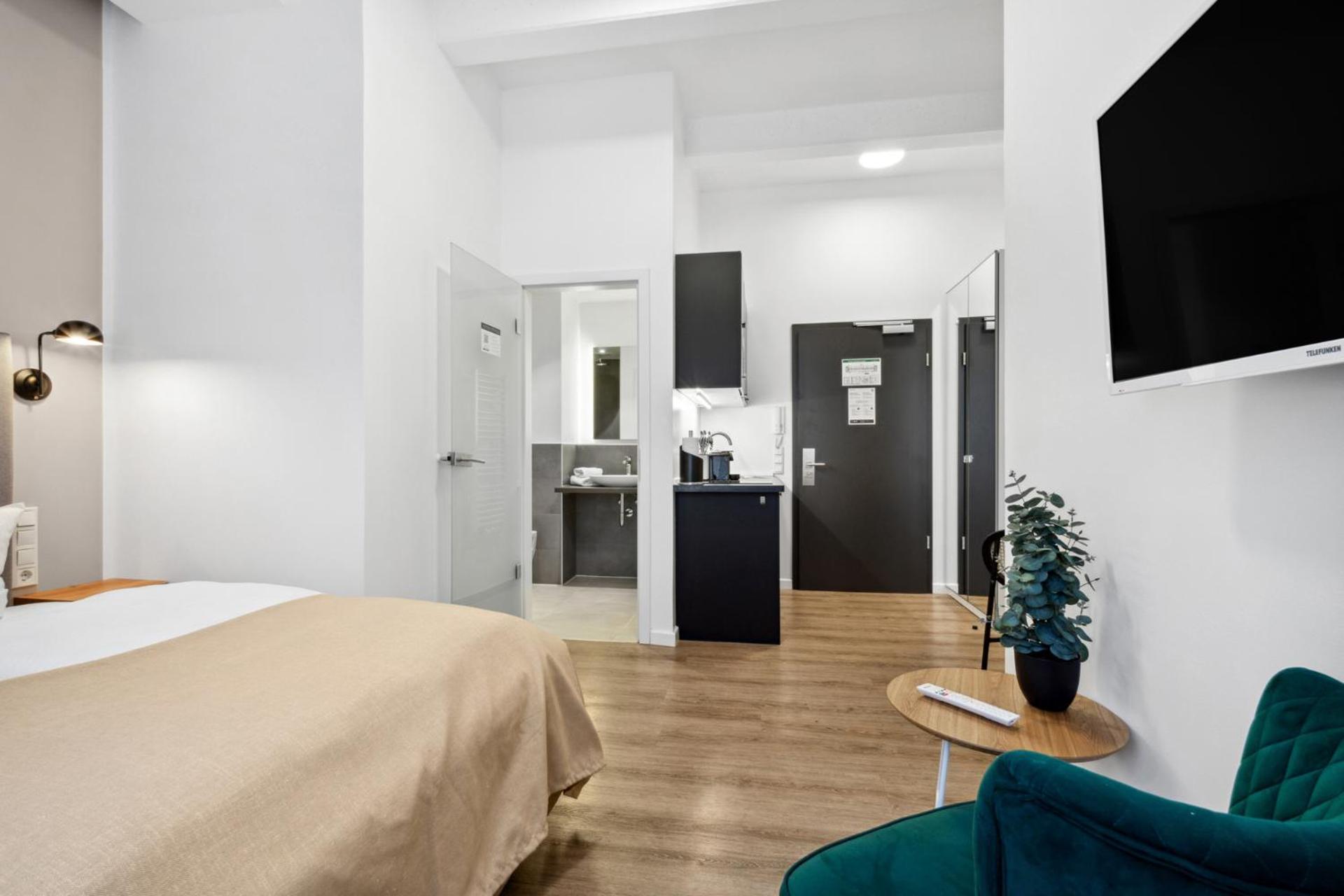 Limehome Munich Fritz-Erler Str Δωμάτιο φωτογραφία